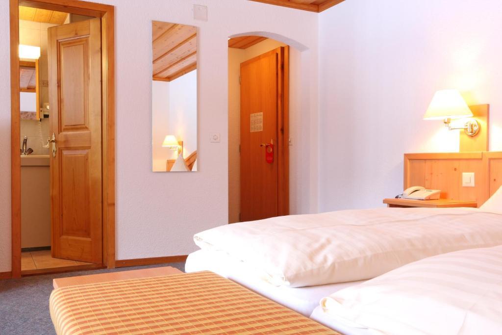 Bernerhof Swiss Quality Hotel Kandersteg Værelse billede