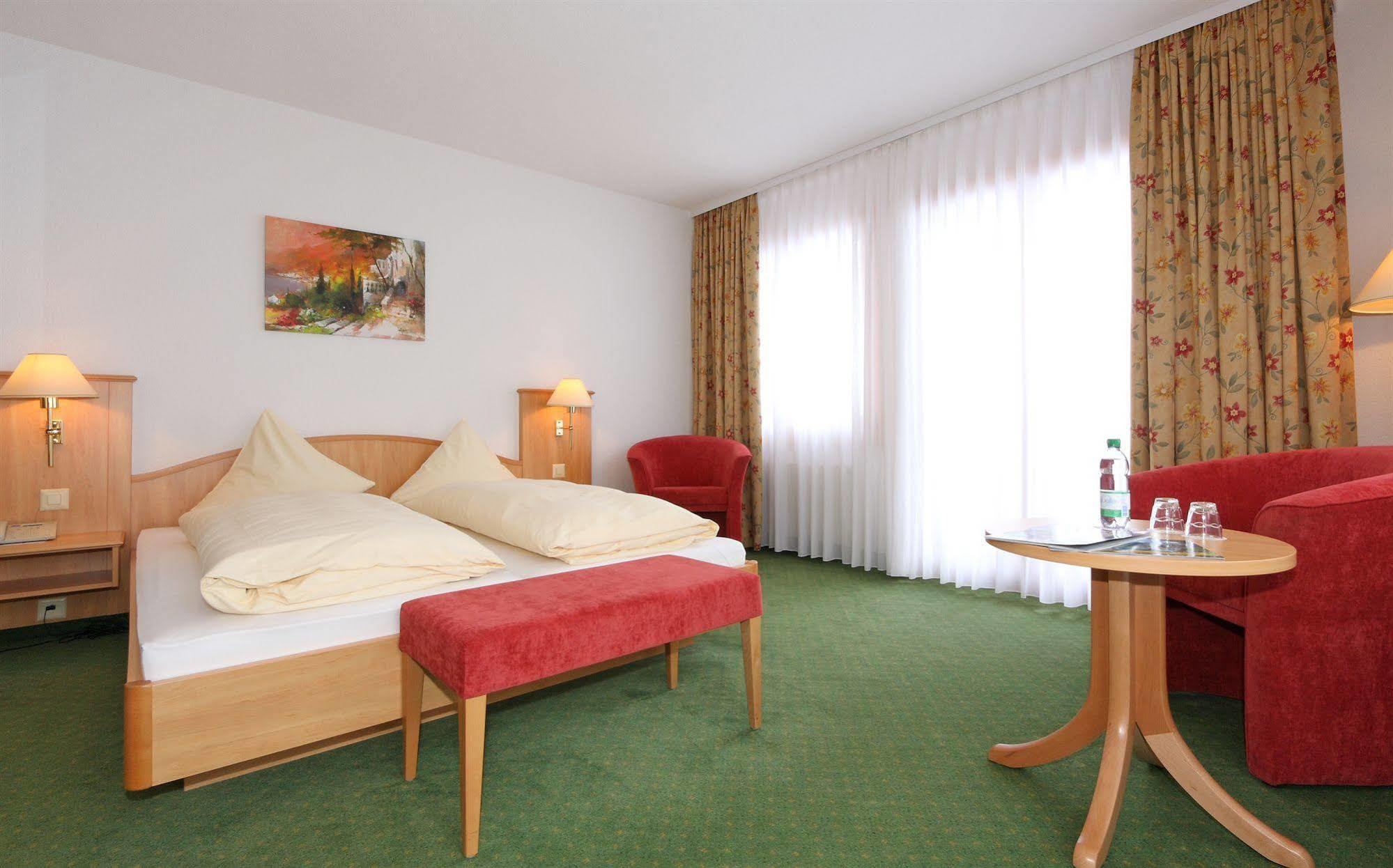Bernerhof Swiss Quality Hotel Kandersteg Værelse billede